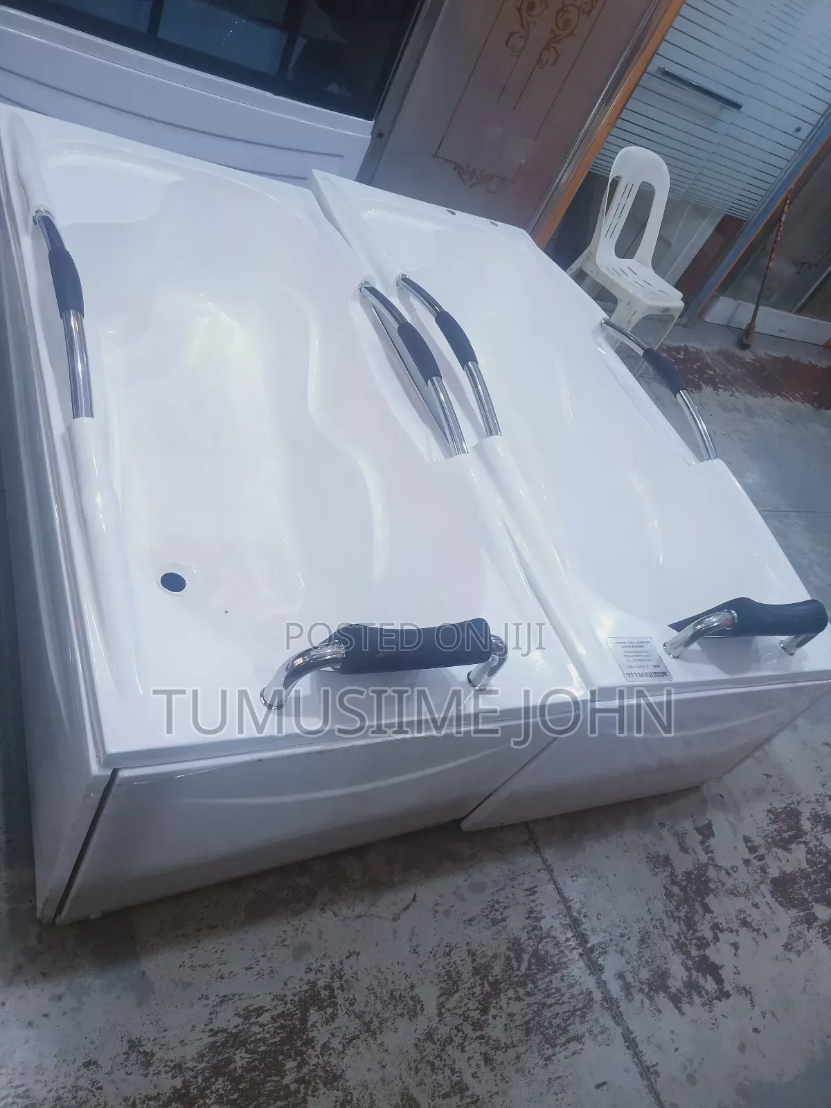 Bathtub for Showers