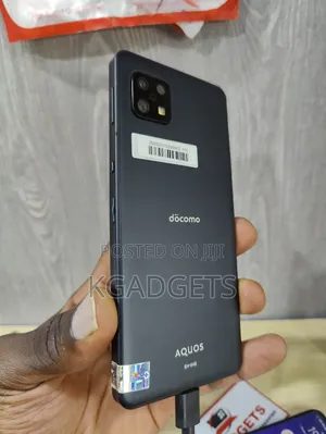 Sharp Aquos Sense6 64 GB Black