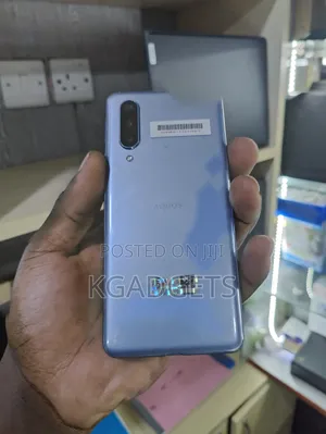 Sharp Aquos Zero 5G Basic 64 GB Blue