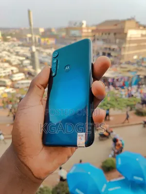 Motorola Moto G8 64 GB Blue