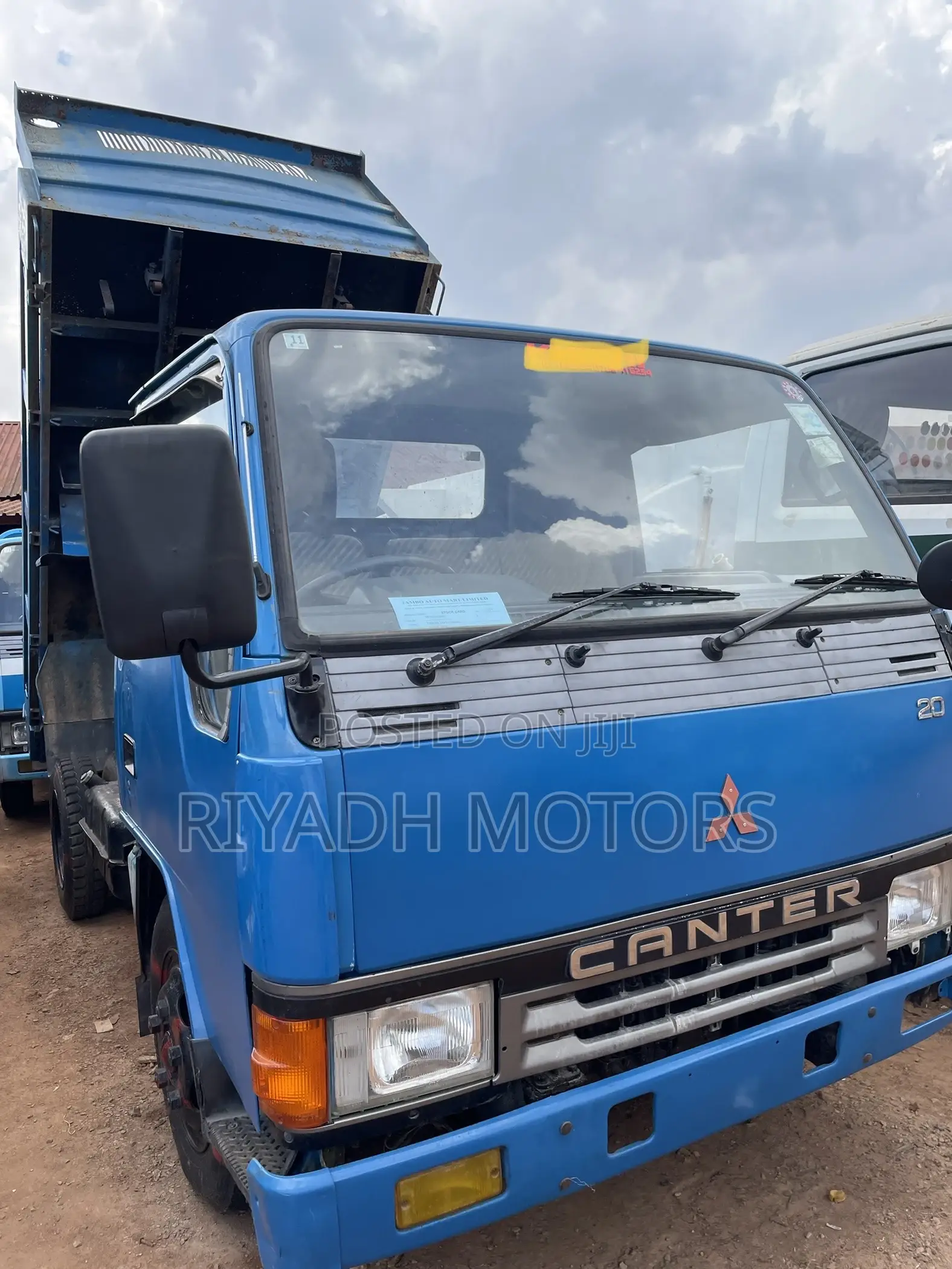 Canter Dumper