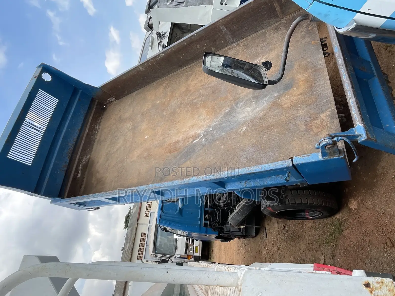Canter Dumper