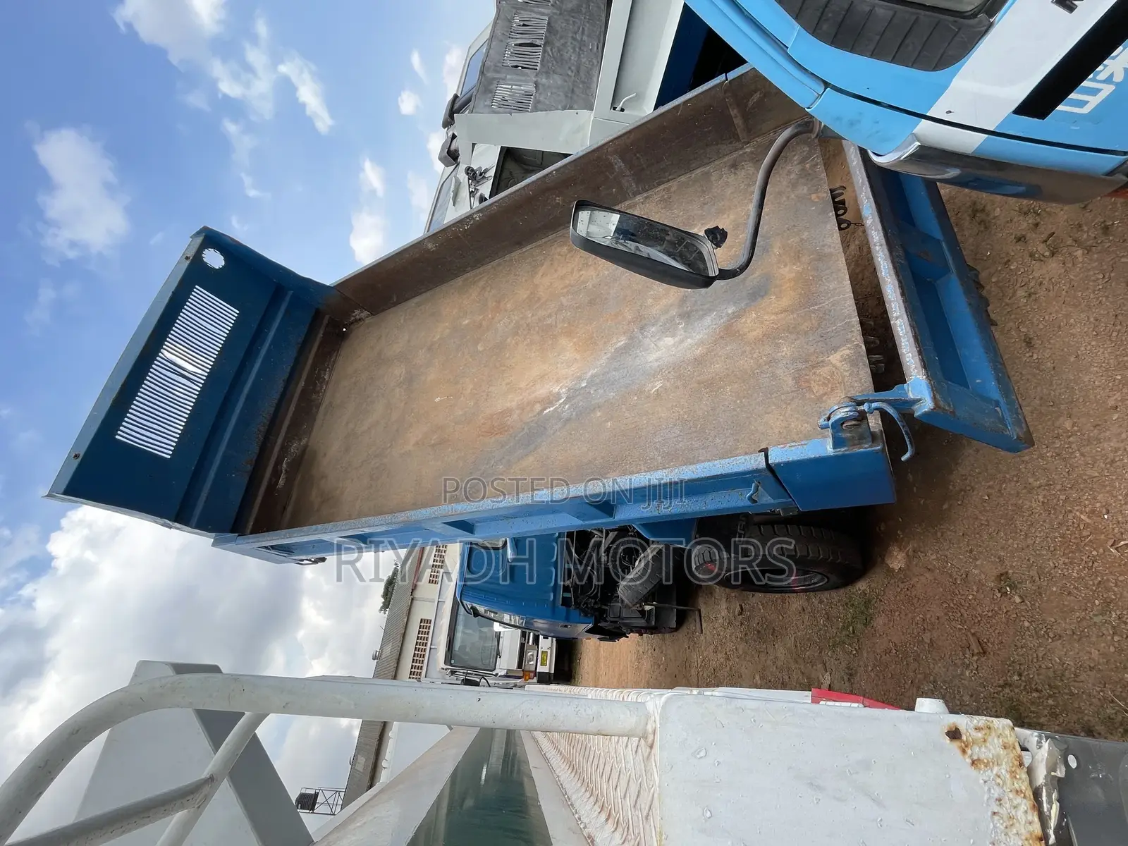 Canter Dumper