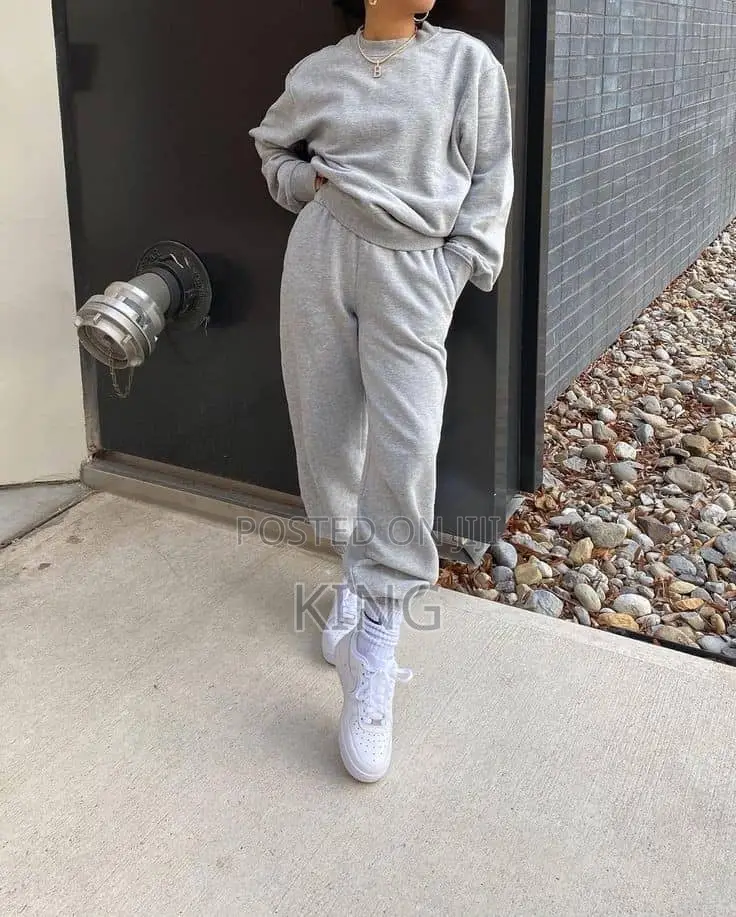 Chic Ladies Full Tracksuit