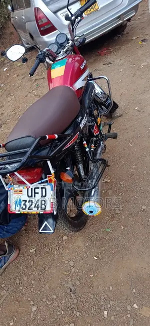 Hero Hunter 125 2021 Red