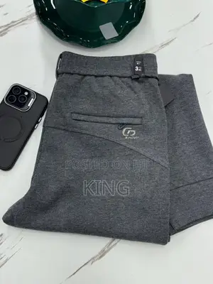 Modish Sweaterpants