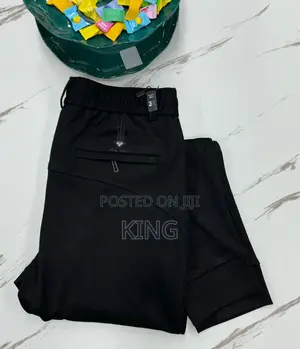 Smart Sweaterpants