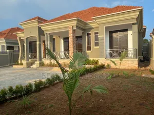 Furnished 5bdrm Mansion in Najjera, Central Division for sale