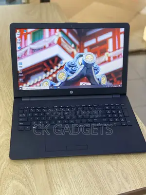 New Laptop HP 15-Da3007nia 4GB Intel Core I5 HDD+SSD 320GB