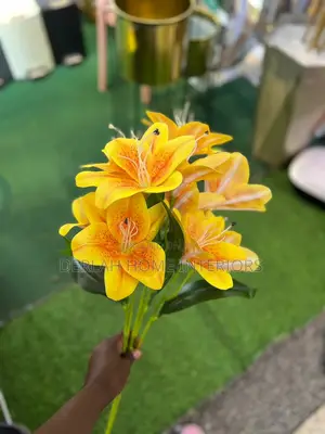 Dicorating Flowers Per Each