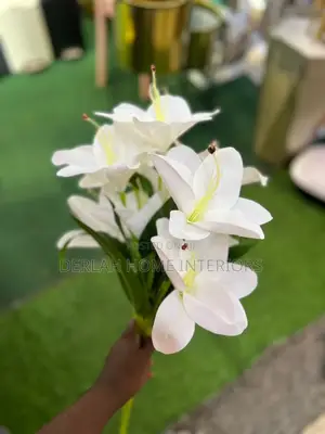 Dicorating Flowers Per Each