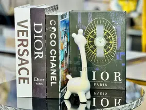 Deco Books Per Pair