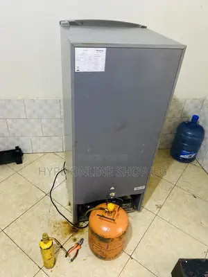 Your Available Fridge Repair Technician