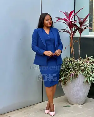 Modish Women Suit