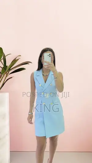 Well-Fitting Dress Coat