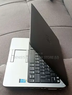 Laptop HP EliteBook 820 6GB Intel Core I5 HDD 500GB