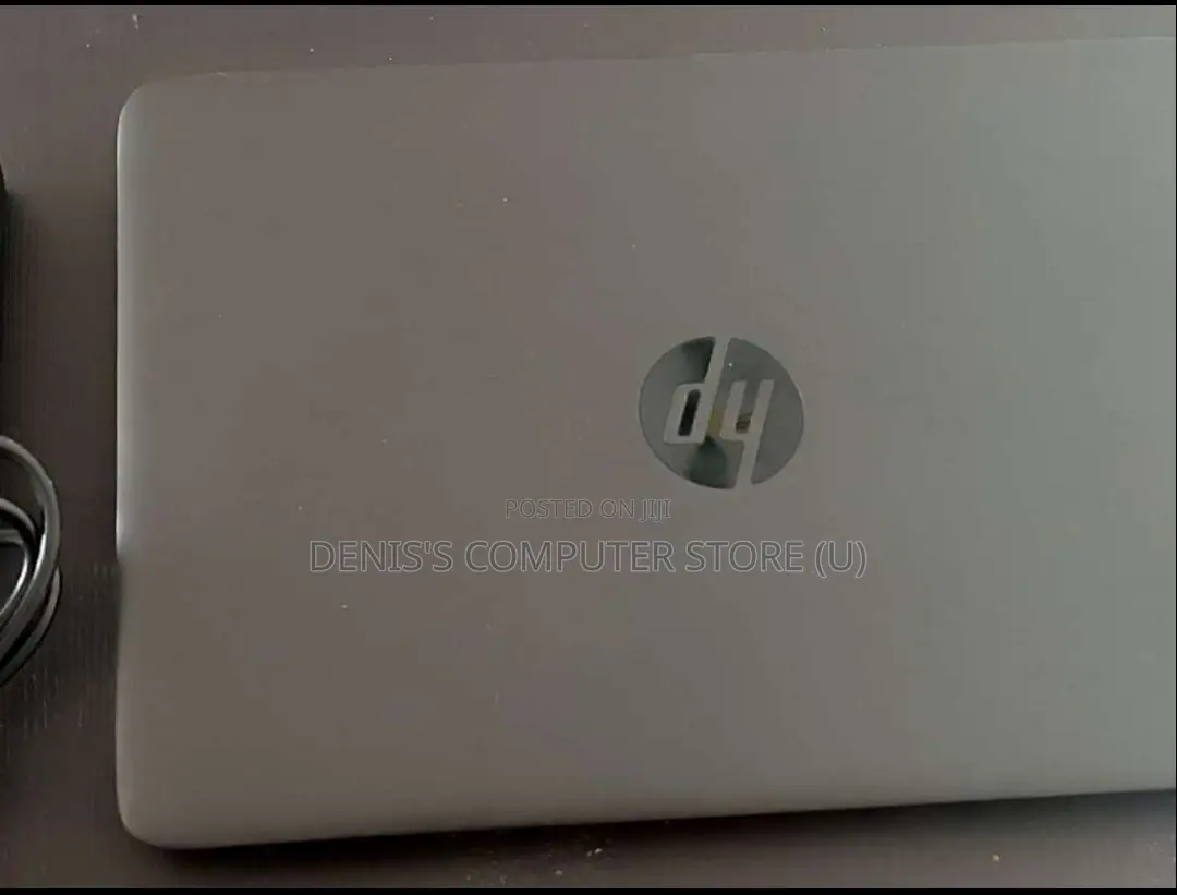 Laptop HP EliteBook 820 6GB Intel Core I5 HDD 500GB