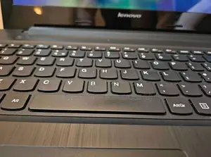 Laptop Lenovo IdeaPad Z710 4GB Intel Core I5 HDD 320GB