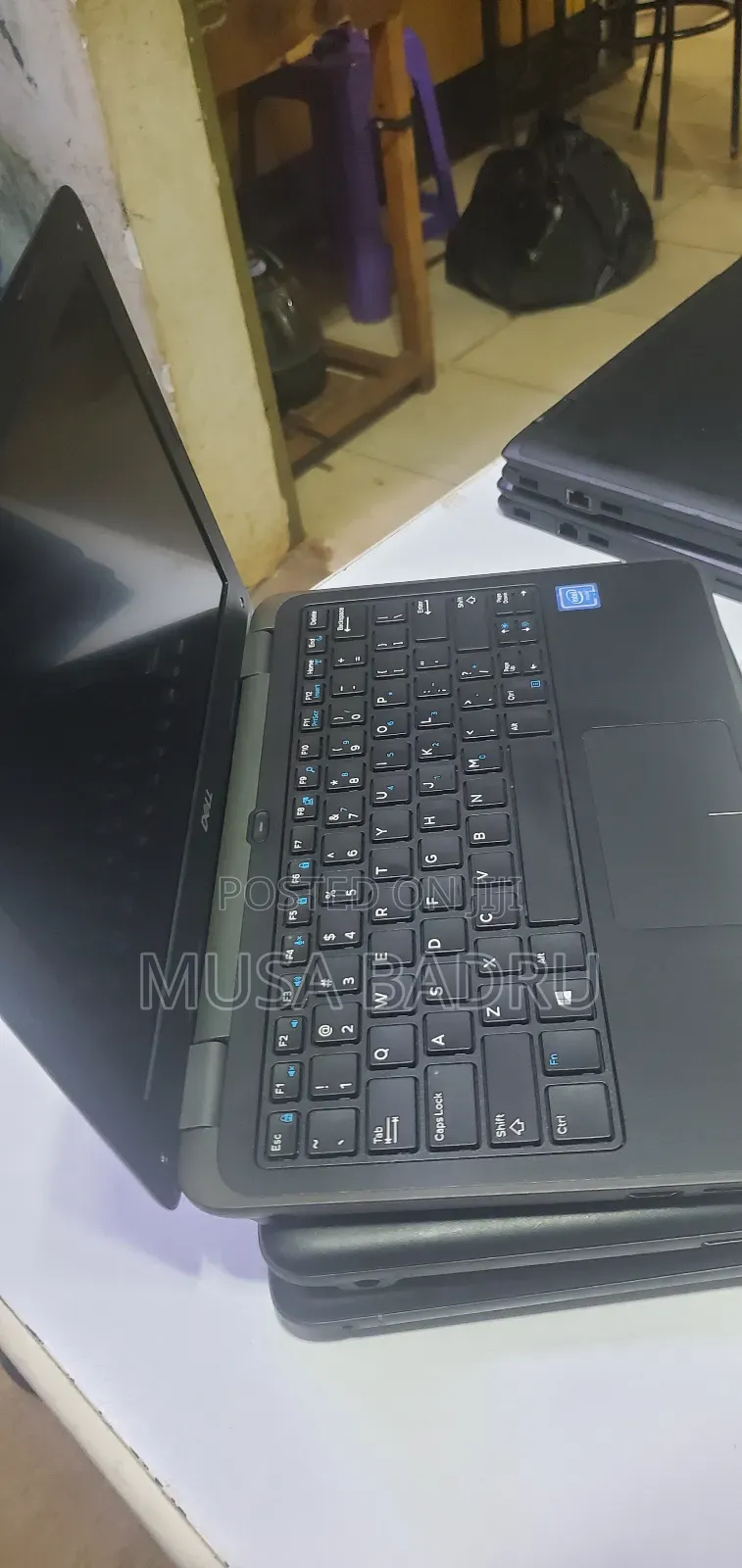 Laptop Dell Latitude 11 3190 4GB Intel Celeron SSD 128GB