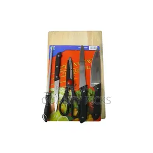 Wooden Chopping Board With Knives