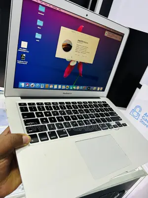Laptop Apple MacBook Air 2015 4GB Intel Core I5 SSD 256GB