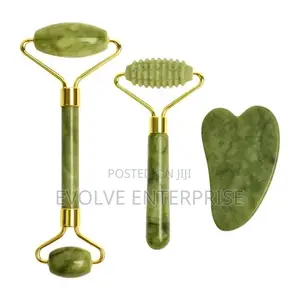 Natural Facial Roller Massager