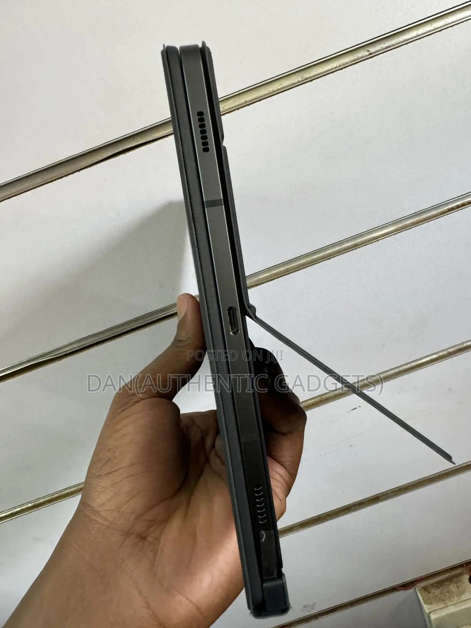 New Samsung Galaxy Tab S9 256 GB Gray