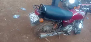 Bajaj Boxer 2021 Red