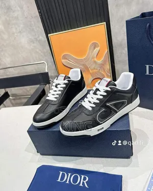 Dior CD Low Sneakers