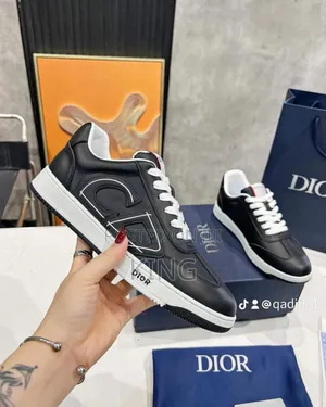 Christian Dior Low Premium Sneakers