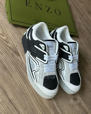 Certified Dolce Gabbana "2.Zero" Sneakers.