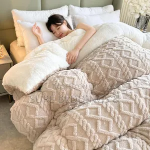 Warm Woolen Duvet