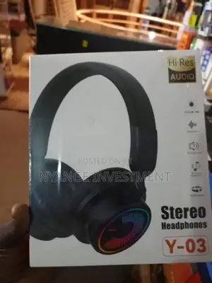 Headphones. Wireless Headphones