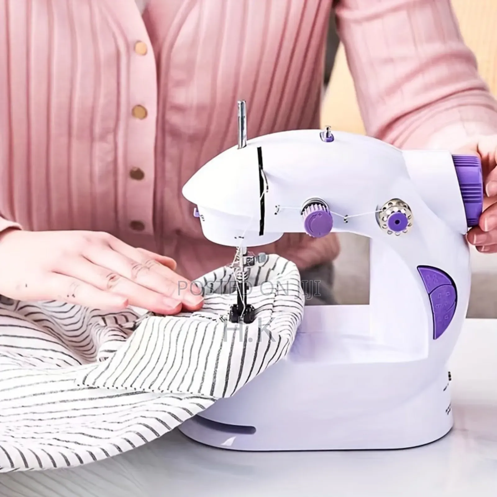 Mini Sewing Machine