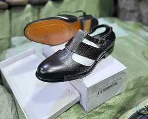Grand Leather Open Shoe