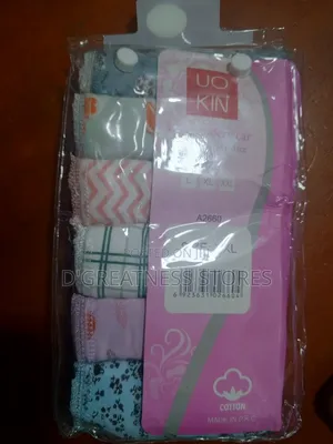 A Dozen of Cotton Teen Girls Knickers