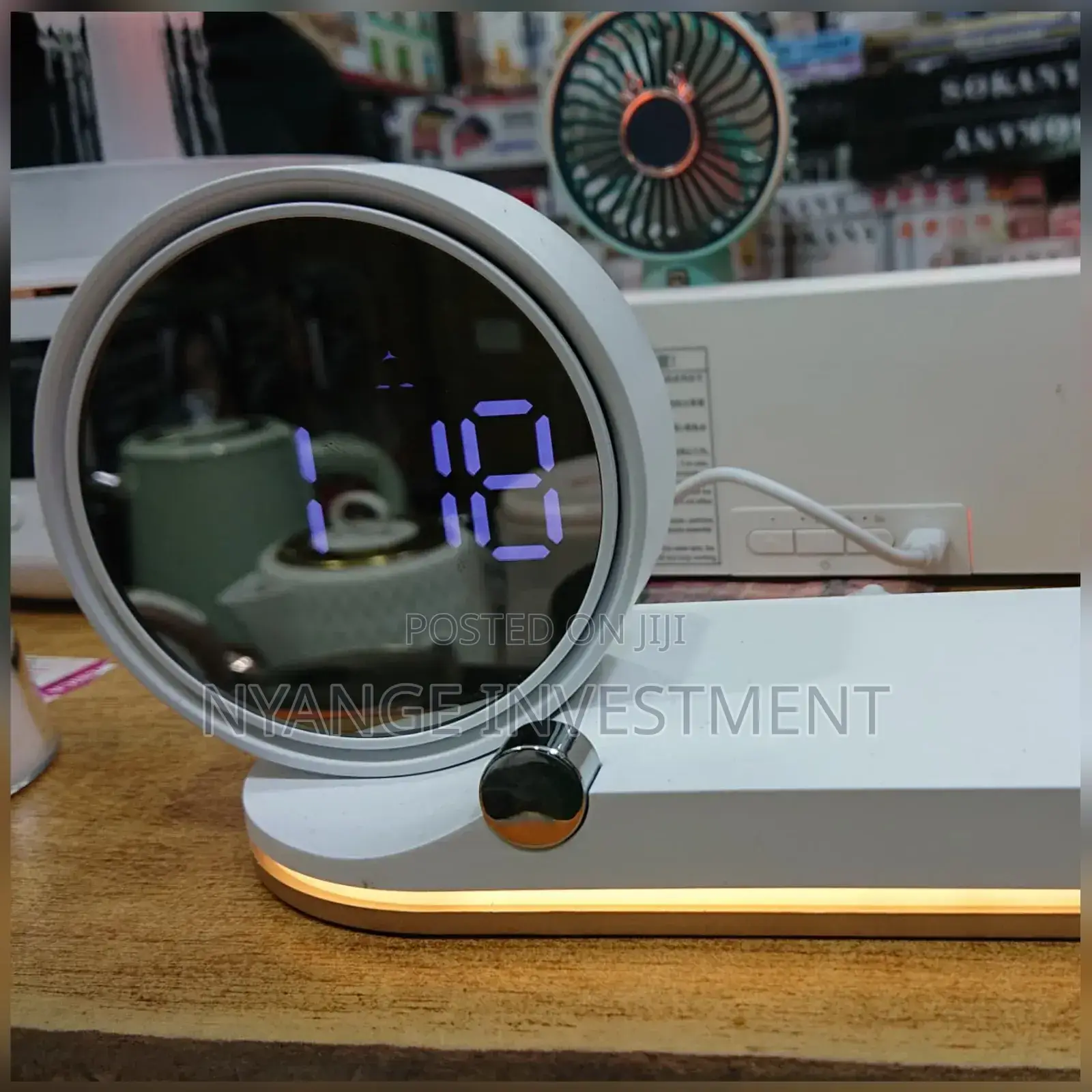 Wireless Charger With Light and Watch
