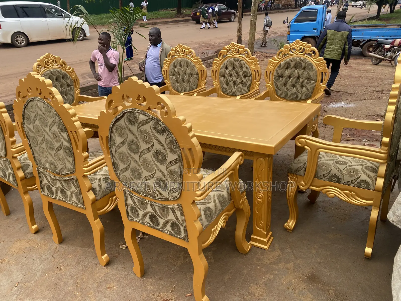 Chester Mahogany Gold Dining Set