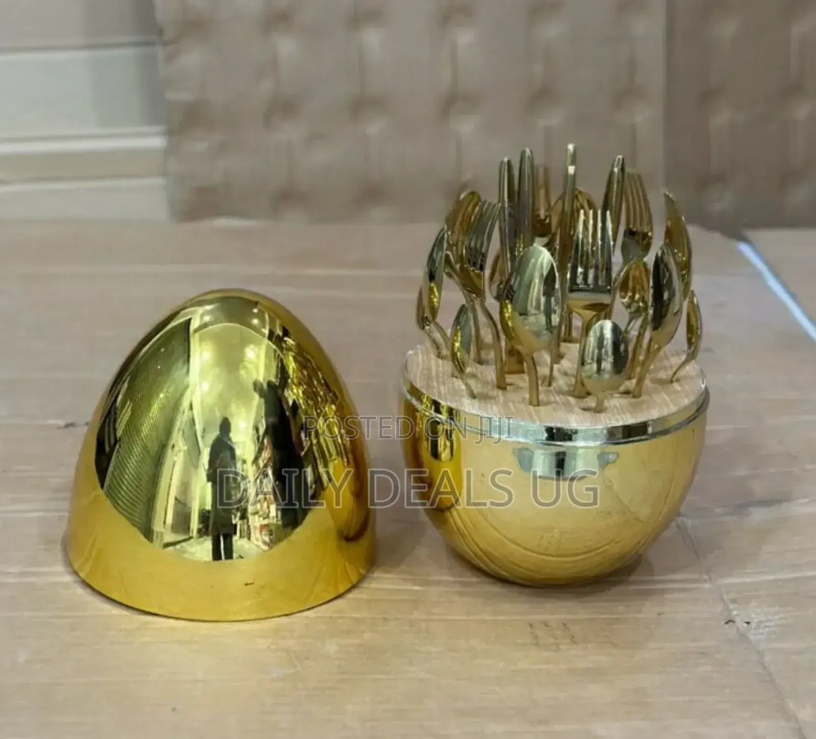 Gold Egg Shaped Forks Holder