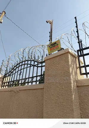 Electrical Fencing With High Voltage