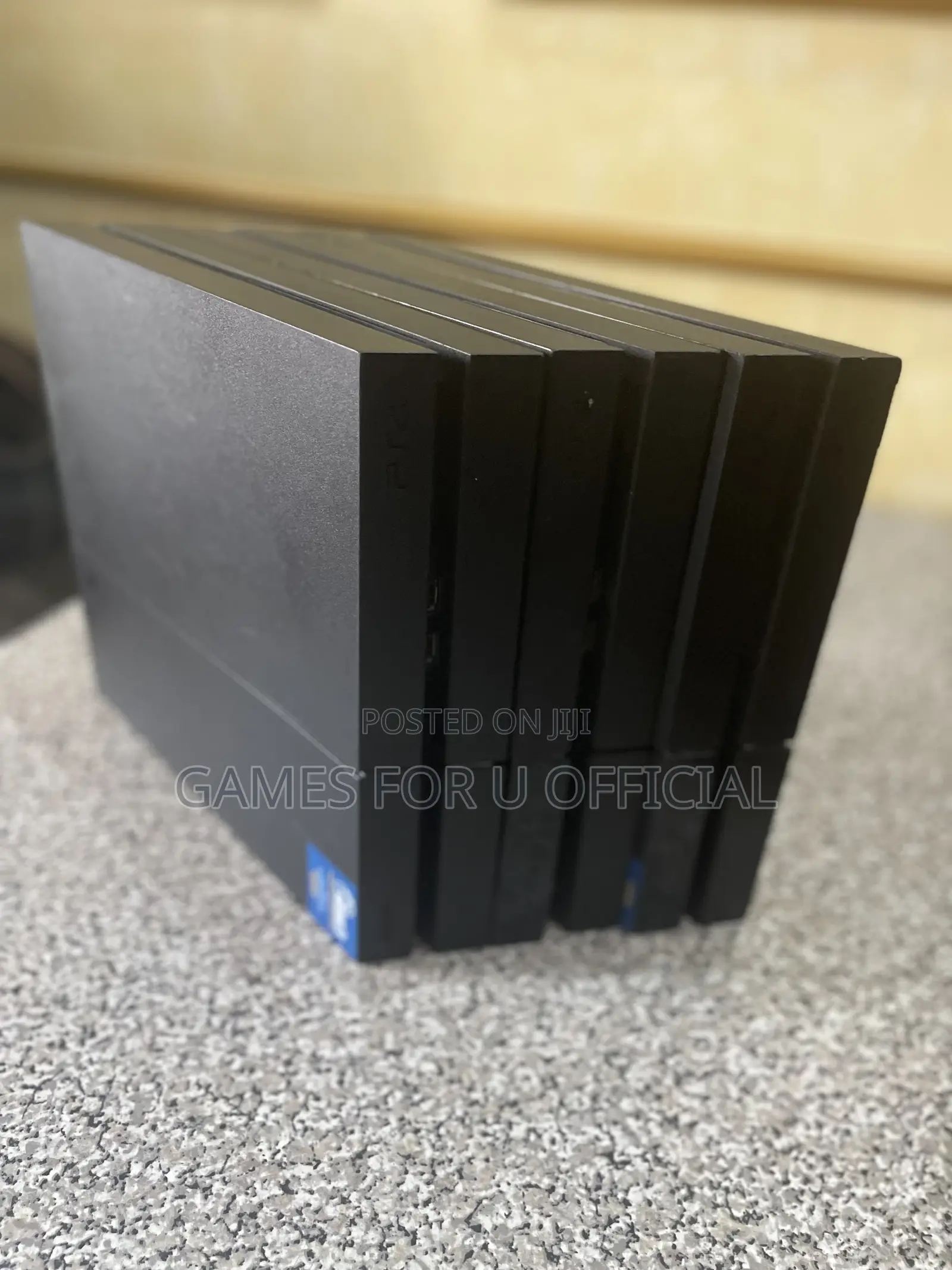 Uk Used Ps4 Standard Chipped