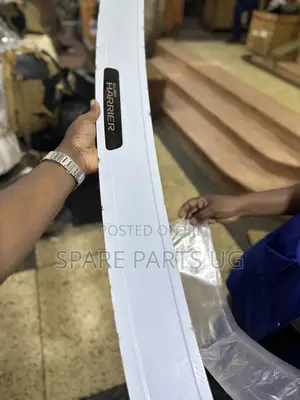 Harrier Kawundo Rear Bumper Chrome Plate