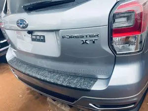 Subaru Forester 2.0XT Premium AWD 2016 Silver