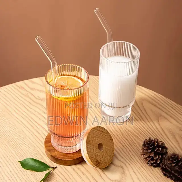 Ribbed Drinking Glass Jars With Bamboo Lid and Straws