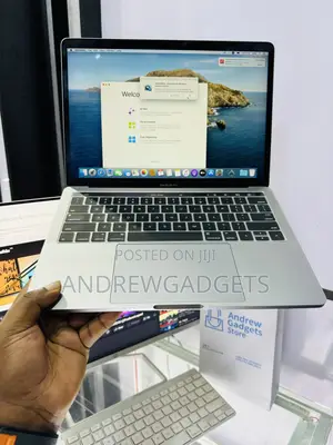 Laptop Apple MacBook Pro 2019 16GB Intel Core I5 SSD 256GB