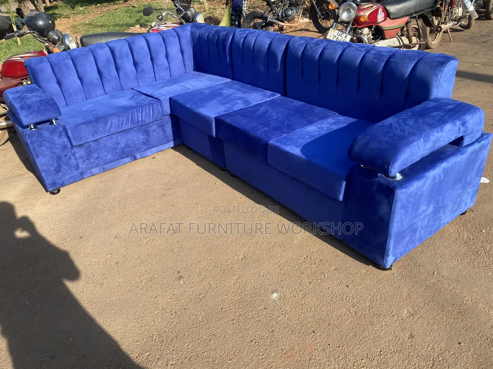 6 Seater Mini L Shape
