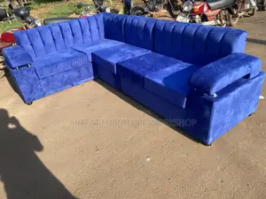 6 Seater Mini L Shape