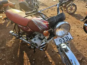 Bajaj Boxer 2023 Red