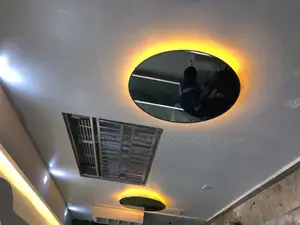 Salon Full Decor