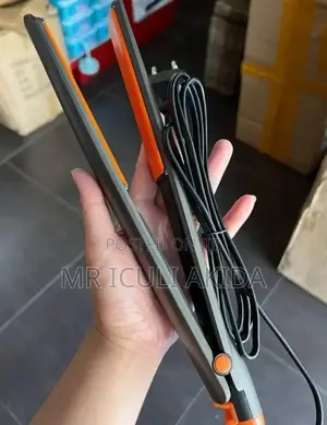 RAF Professional Electric Hair Straightener